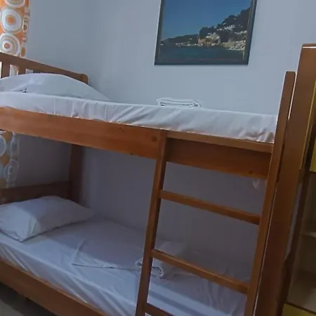 Hostel Vlora Hostal *
